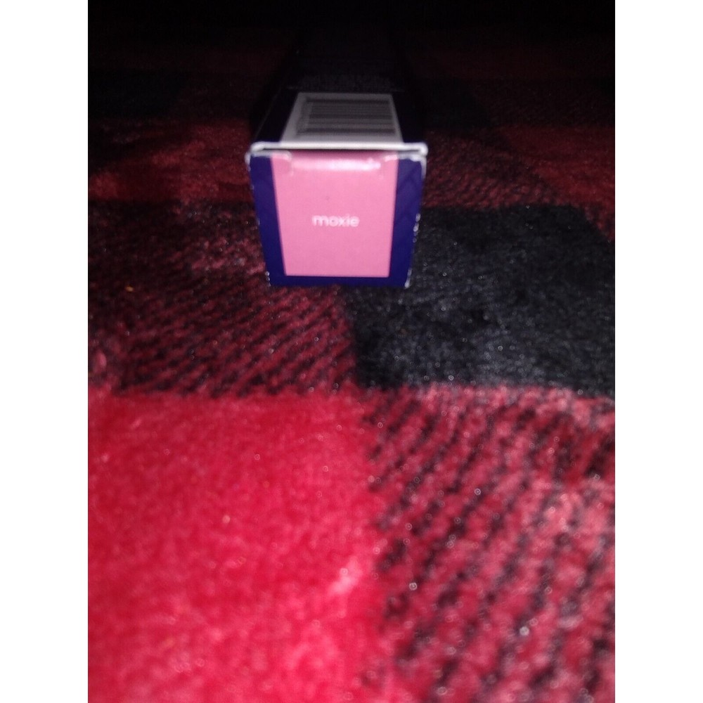 Dragun Beauty ~ Dragunglass Lip Gloss ~ Shade Moxie ~ BNIB